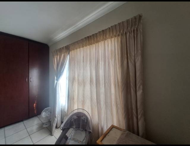 4 BEDROOM TOWNHOUSE FOR SALE IN WATERKLOOF